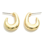 Sleek Curl Huggie Hoops
